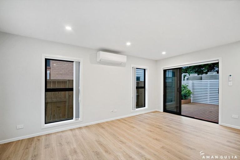 Photo of property in 538c Swanson Road, Ranui, Auckland, 0612