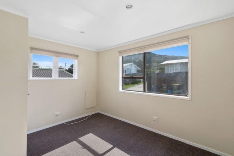 Photo of property in 5a Peter Place, Mangakakahi, Rotorua, 3015