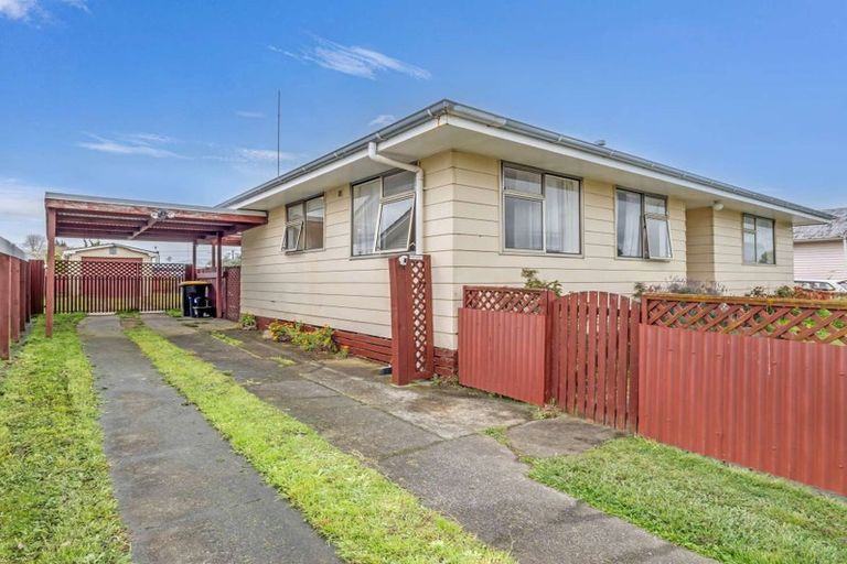 Photo of property in 13 Mccorkindale Street, Feilding, 4702