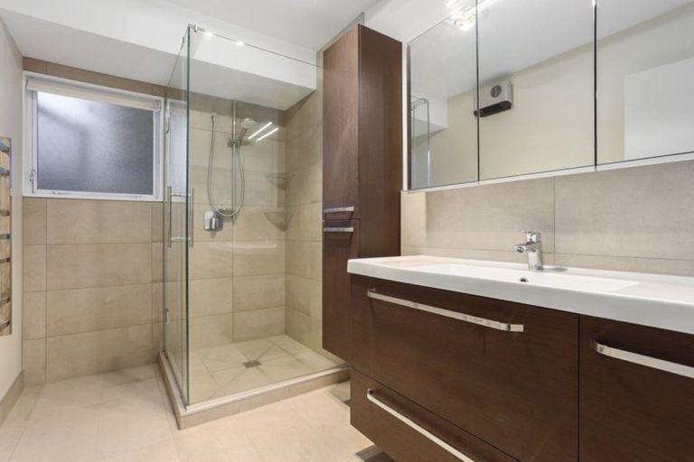 Photo of property in 2/54 Lakeside Drive, Orewa, 0931