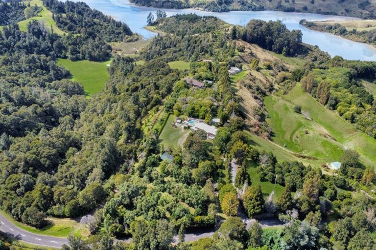 Photo of property in 92 Paparoa Road, Wainui, Opotiki, 3198