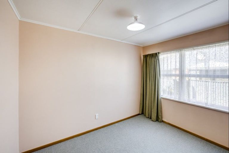 Photo of property in 2/45 Riverbend Road, Onekawa, Napier, 4110