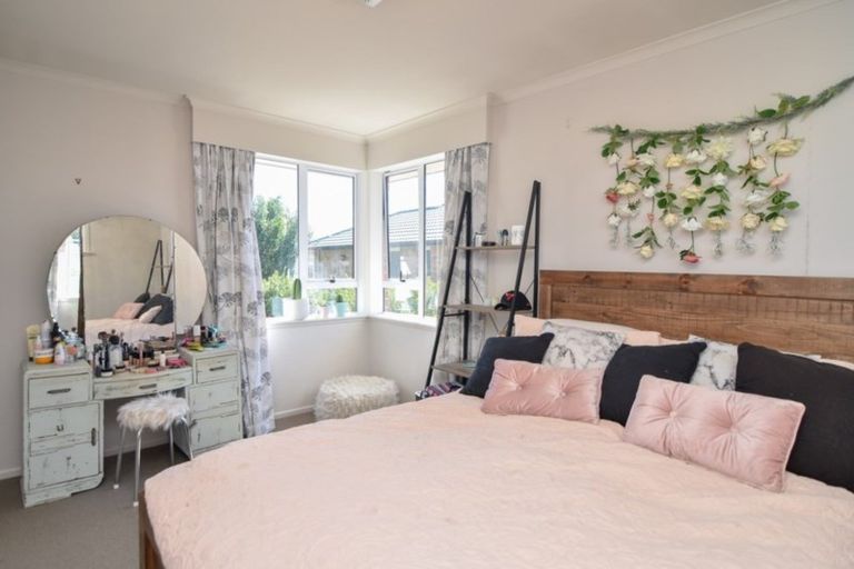 Photo of property in 23 Armstrong Avenue, Carterton, 5713