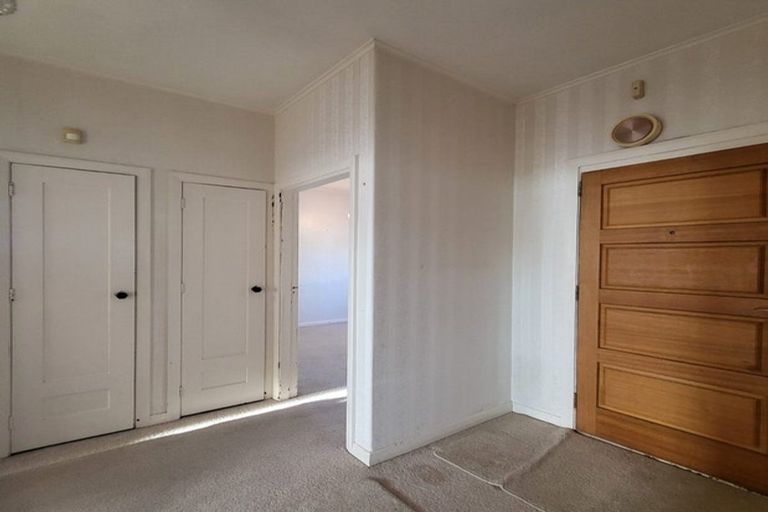 Photo of property in 95 Riverside Drive, Waiwhetu, Lower Hutt, 5010