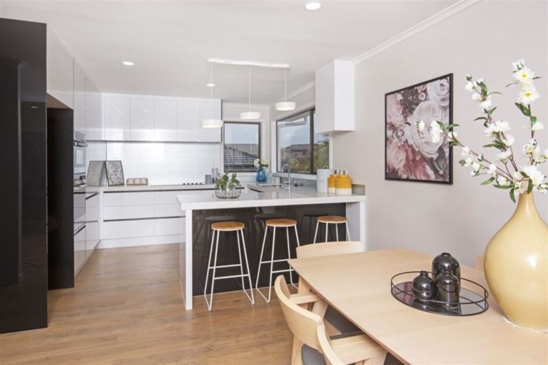 Photo of property in 1/6 Colum Place, Bucklands Beach, Auckland, 2014