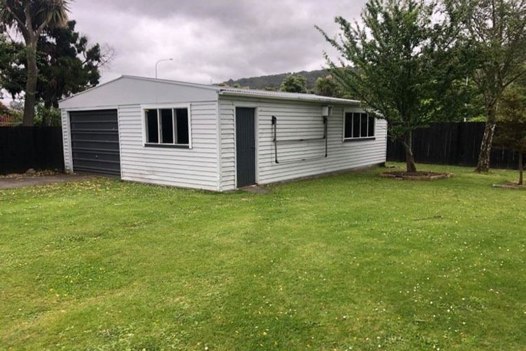 Photo of property in 45 Clouston Park Road, Clouston Park, Upper Hutt, 5018