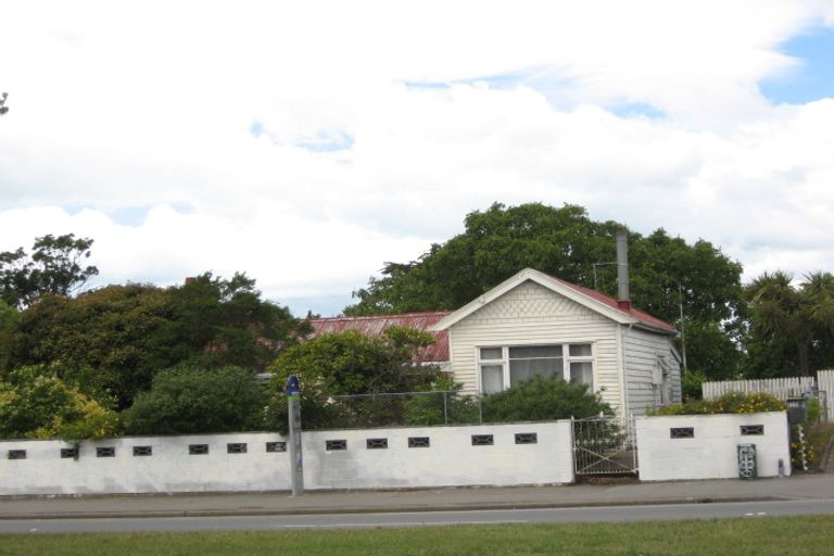 Photo of property in 116 Aldwins Road, Phillipstown, Christchurch, 8062