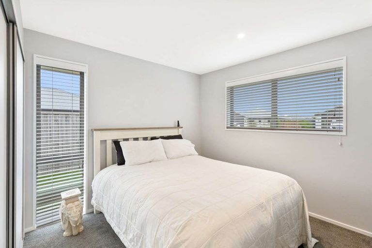 Photo of property in 5 Denton Street, Amberley, 7410