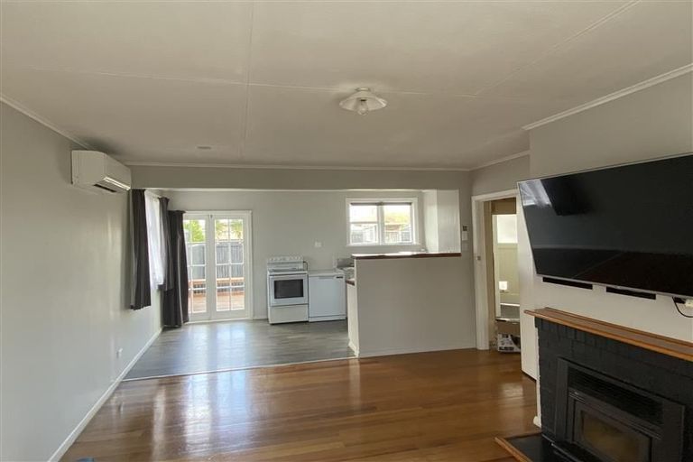 Photo of property in 105 Porchester Road, Papakura, 2110