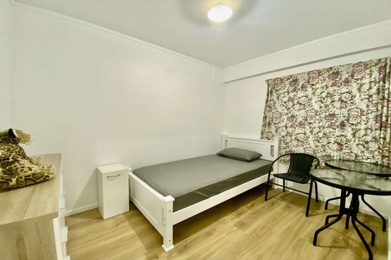 Photo of property in 118 Eban Avenue, Hillcrest, Auckland, 0627