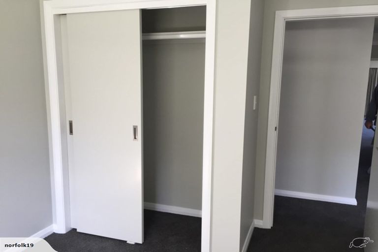 Photo of property in 98 Melbourne Road, Island Bay, Wellington, 6023