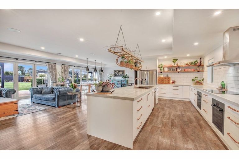 Photo of property in 37 Norris Drive, Swannanoa, Kaiapoi, 7692