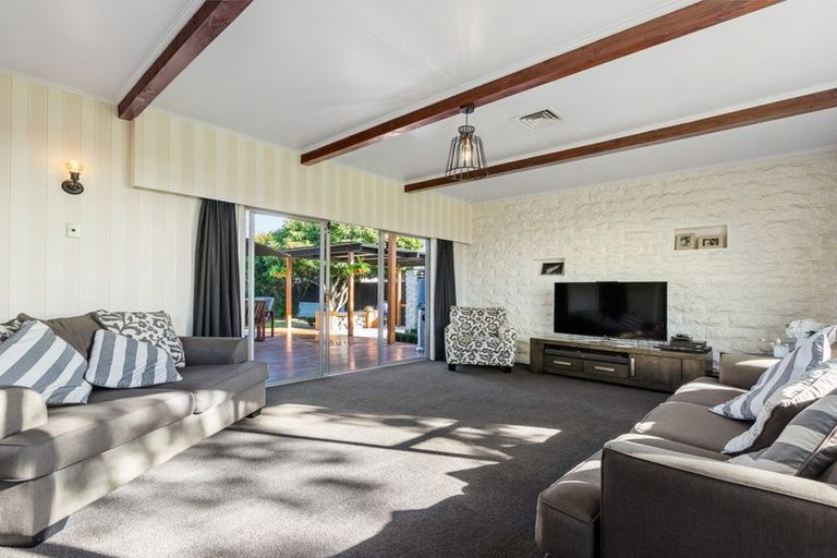 Photo of property in 76 Houldsworth Street, Blenheim, 7201