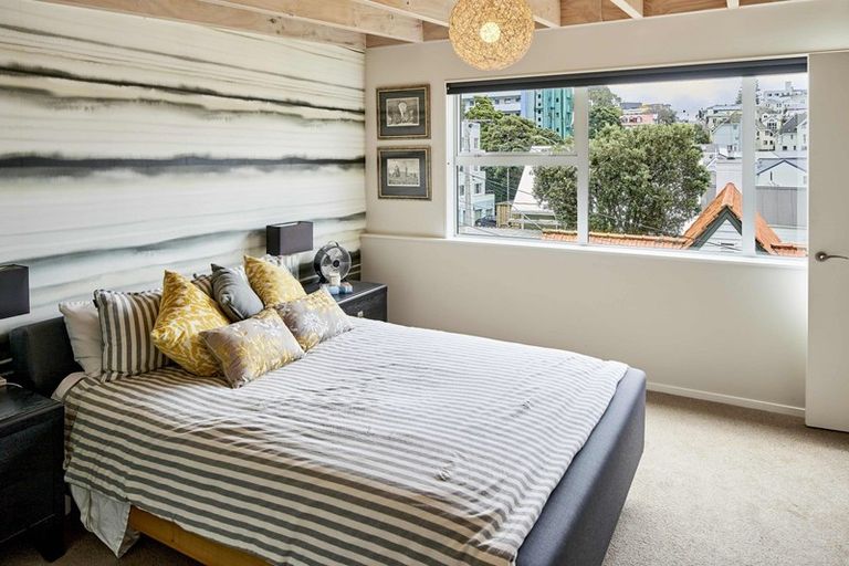 Photo of property in 321b The Terrace, Te Aro, Wellington, 6011