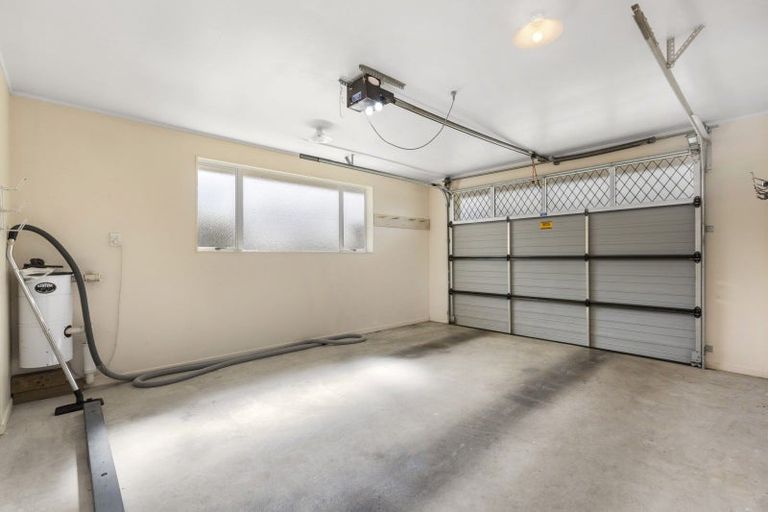 Photo of property in 1 Collins Avenue, Te Awamutu, 3800