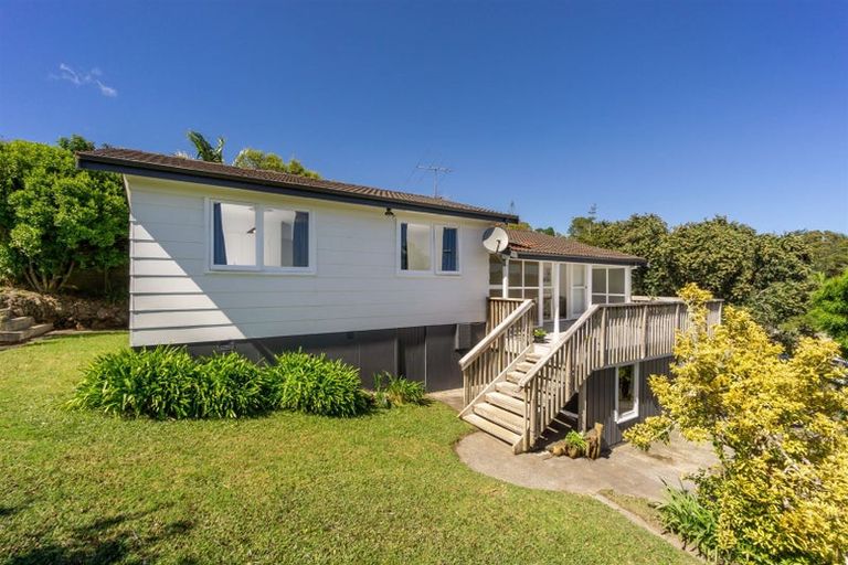 Photo of property in 7 Simon Ellice Drive, Bayview, Auckland, 0629