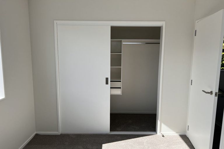 Photo of property in 1/39 Graham Avenue, Te Atatu Peninsula, Auckland, 0610