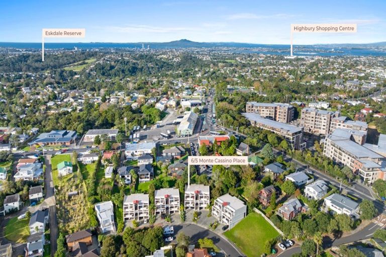 Photo of property in 6/5 Monte Cassino Place, Birkdale, Auckland, 0626