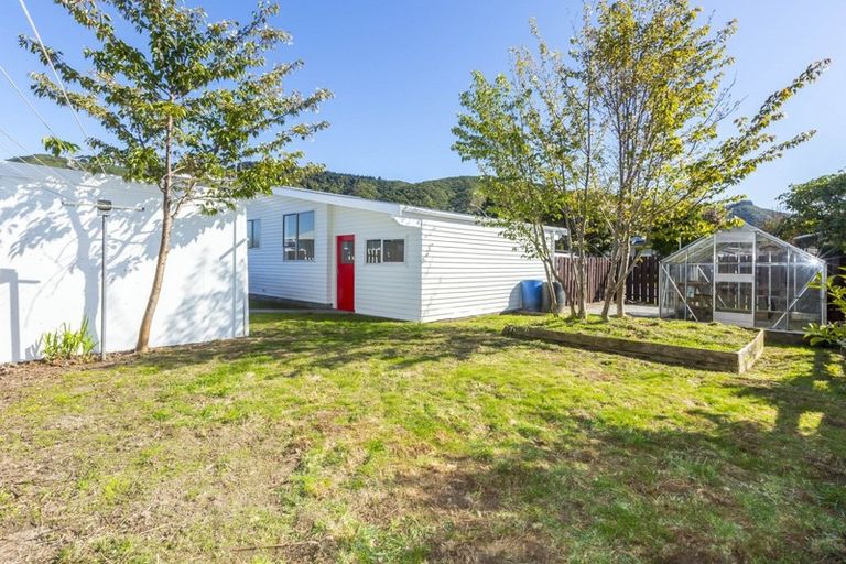 Photo of property in 117 California Drive, Totara Park, Upper Hutt, 5018
