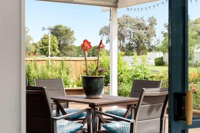 Photo of property in 30 Oleander Lane, Mount Maunganui, 3116
