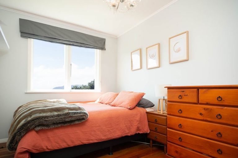 Photo of property in 110 Tireti Road, Titahi Bay, Porirua, 5022