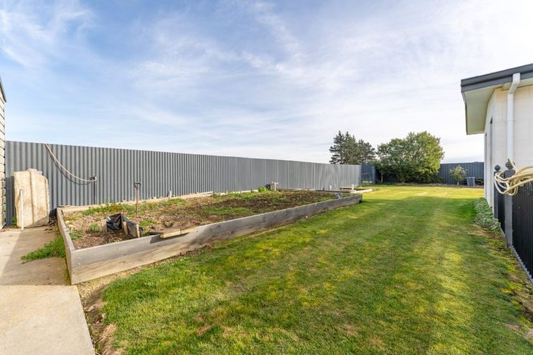 Photo of property in 27 King Street, Pareora, 7912