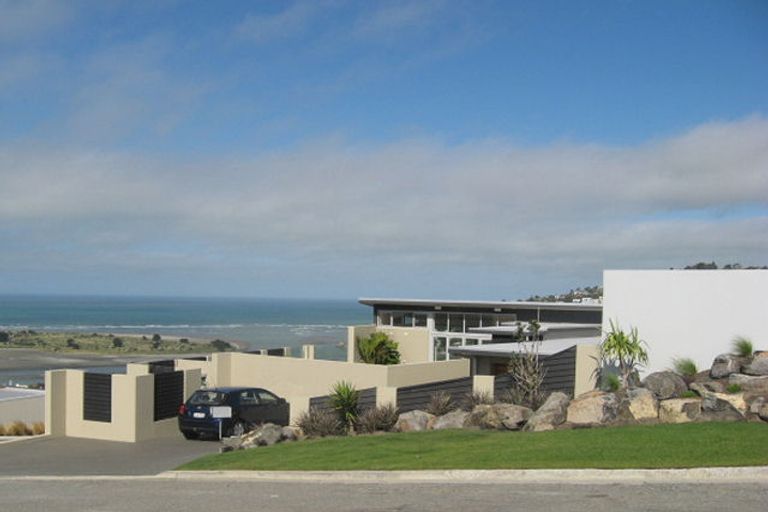 Photo of property in 89 Glenstrae Road, Redcliffs, Christchurch, 8081