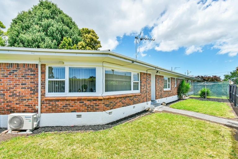 Photo of property in 2/23 Rose Road, Papatoetoe, Auckland, 2025
