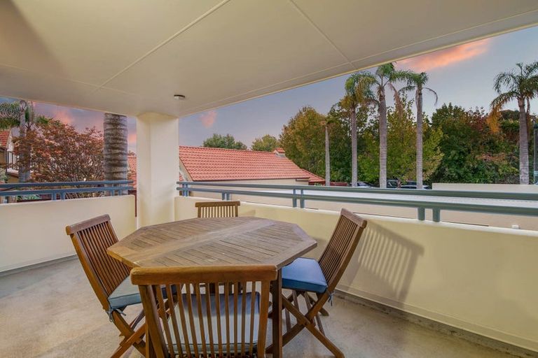 Photo of property in 80 Harbour Village Drive, Gulf Harbour, Whangaparaoa, 0930
