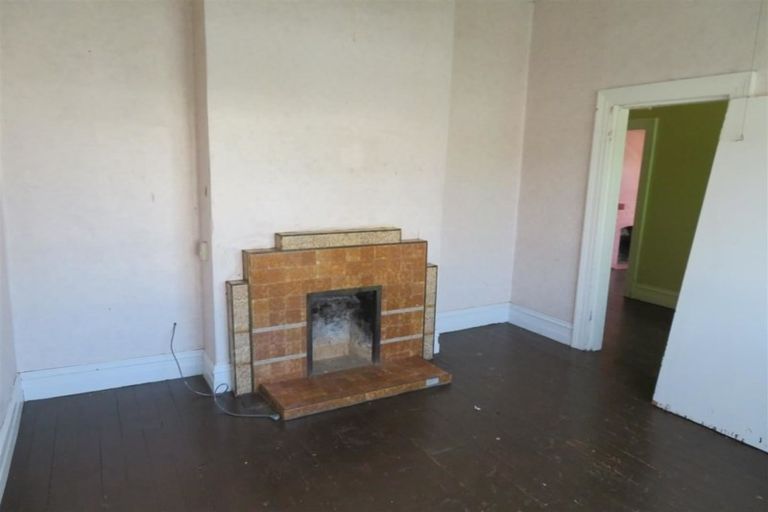 Photo of property in 10 Scott Street, Mataura, 9712