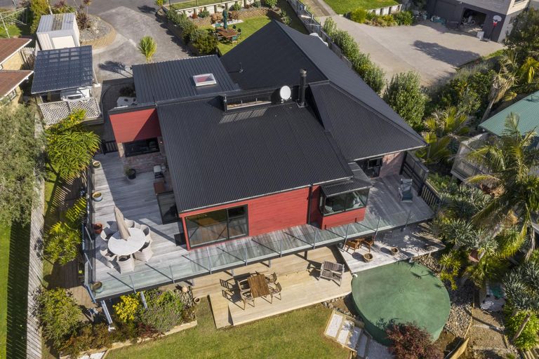 Photo of property in 10 Upper Wainui Road, Raglan, 3297