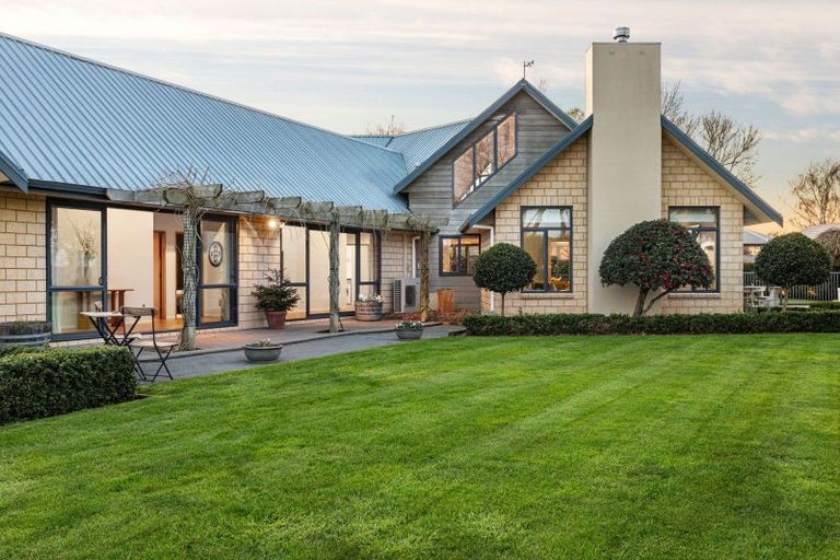 Photo of property in 5 Curnow Place, Leamington, Cambridge, 3432