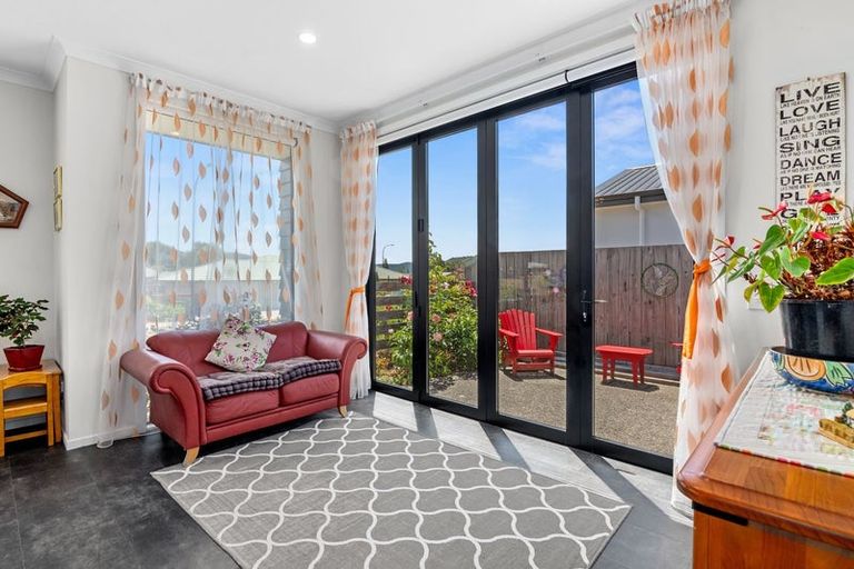 Photo of property in 22 Genia Drive, Wakefield, 7025