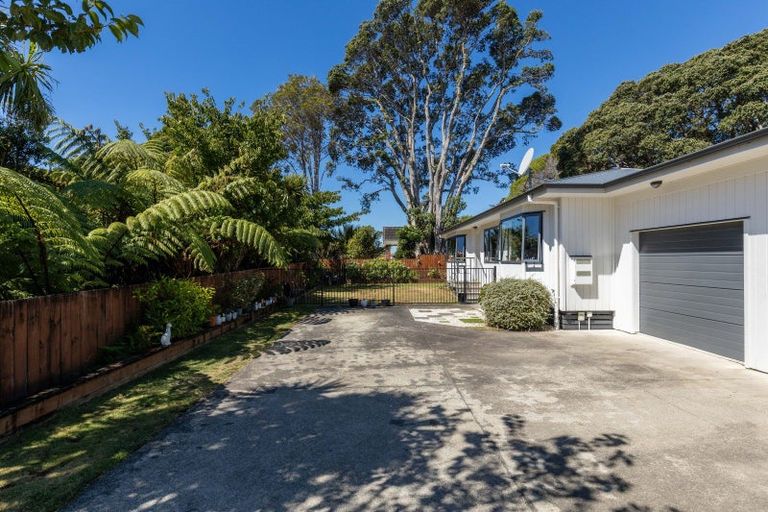 Photo of property in 2/14 Omata Road, Westown, New Plymouth, 4310