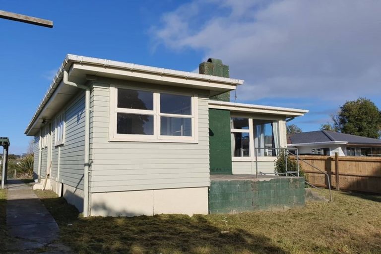 Photo of property in 24 Whiteman Road, Kawakawa, 0210