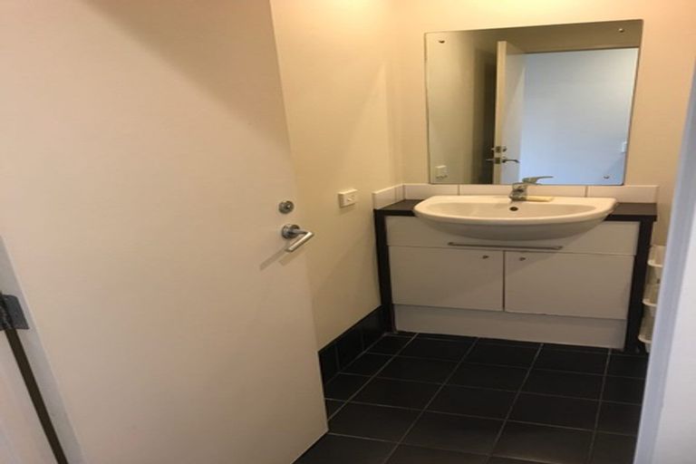 Photo of property in 2g/160 Symonds Street, Eden Terrace, Auckland, 1010