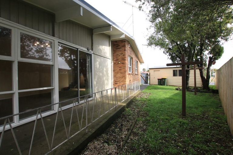 Photo of property in 1/4 Harania Avenue, Favona, Auckland, 2024