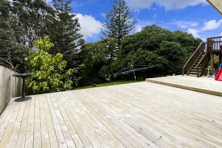 Photo of property in 20 Weldene Avenue, Glenfield, Auckland, 0629