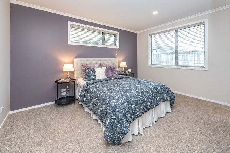 Photo of property in 18 Brougham Place, Springvale, Whanganui, 4501