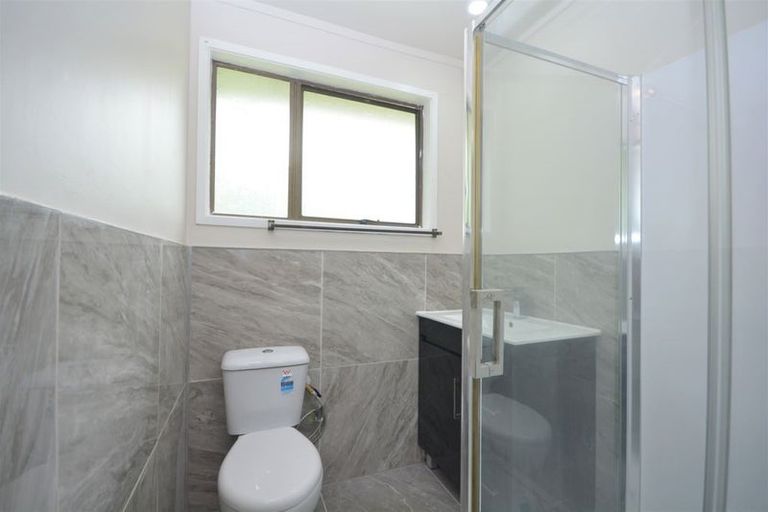 Photo of property in 2/3 Ririno Place, Manurewa, Auckland, 2102