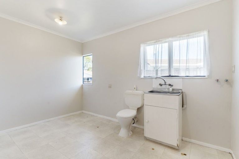 Photo of property in 3 Deller Drive, Carterton, 5713