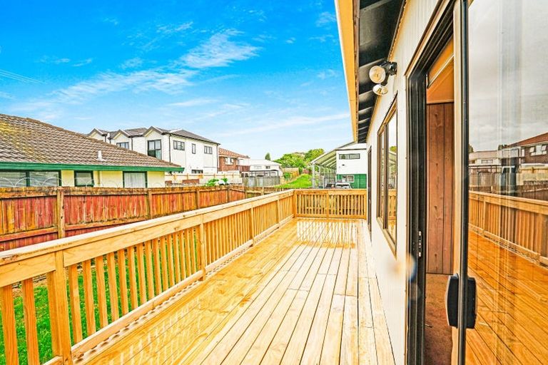 Photo of property in 1/35 Russell Road, Manurewa, Auckland, 2102