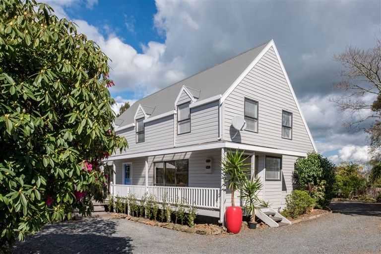 Photo of property in 74 Hone Heke Road, Kerikeri, 0230