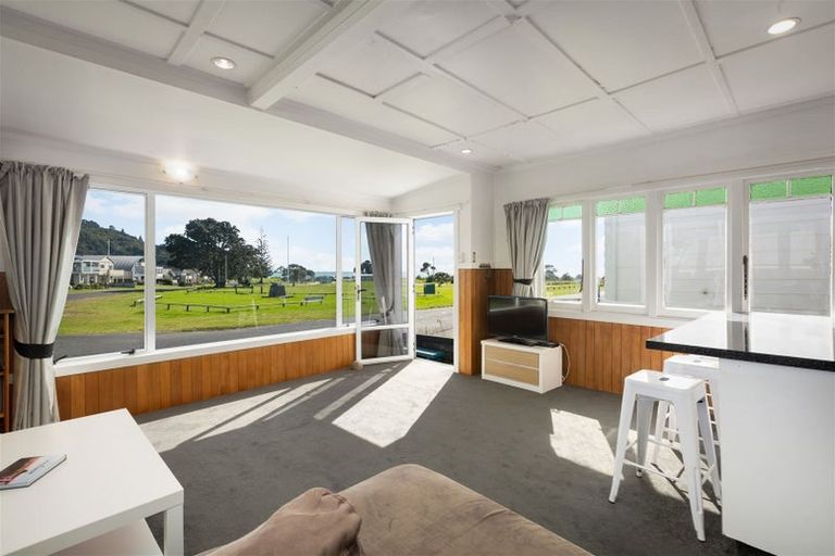 Photo of property in 33 Brighton Road, Waihi Beach, 3611