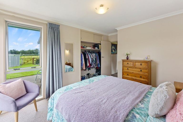 Photo of property in 921 State Highway 1, Te Horo, Otaki, 5581
