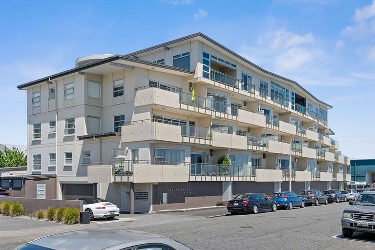 Photo of property in Quarterdeck, 22/4 Buller Street, New Plymouth, 4310
