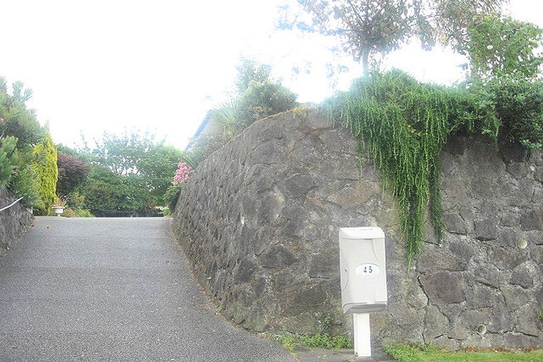 Photo of property in 45 Oxford Street, Te Puke, 3119