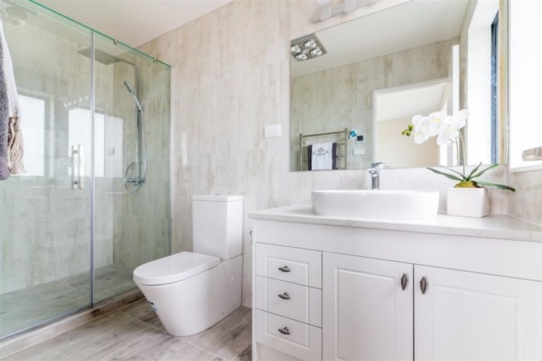 Photo of property in 20 Fong Road, Flat Bush, Auckland, 2019