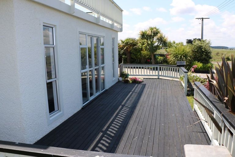 Photo of property in 67 Hartley Street, Foxton Beach, Foxton, 4815