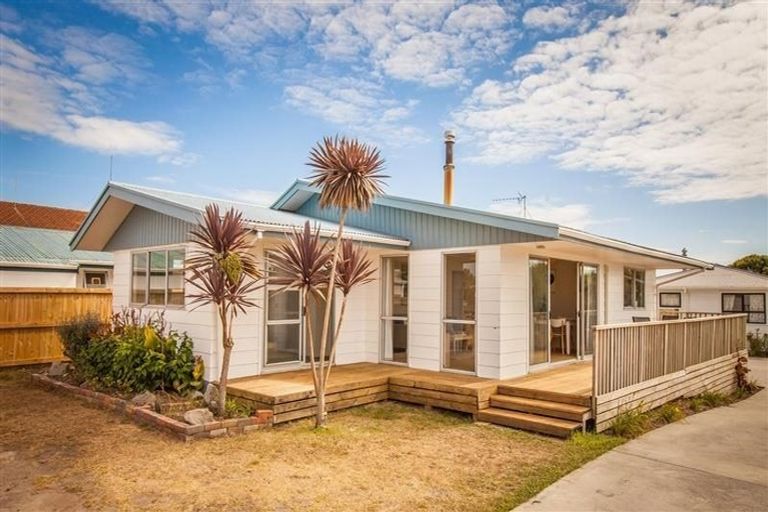 Photo of property in 283 Dickson Road, Papamoa Beach, Papamoa, 3118